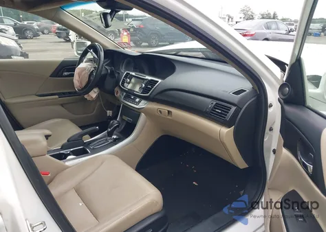 2013 Honda Accord Ex-L V-6 z USA, uszkodzony, nr VIN 1HGCR3F8XDA022347